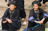 Nung Women At Market