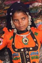 Garasia Girl In Orange