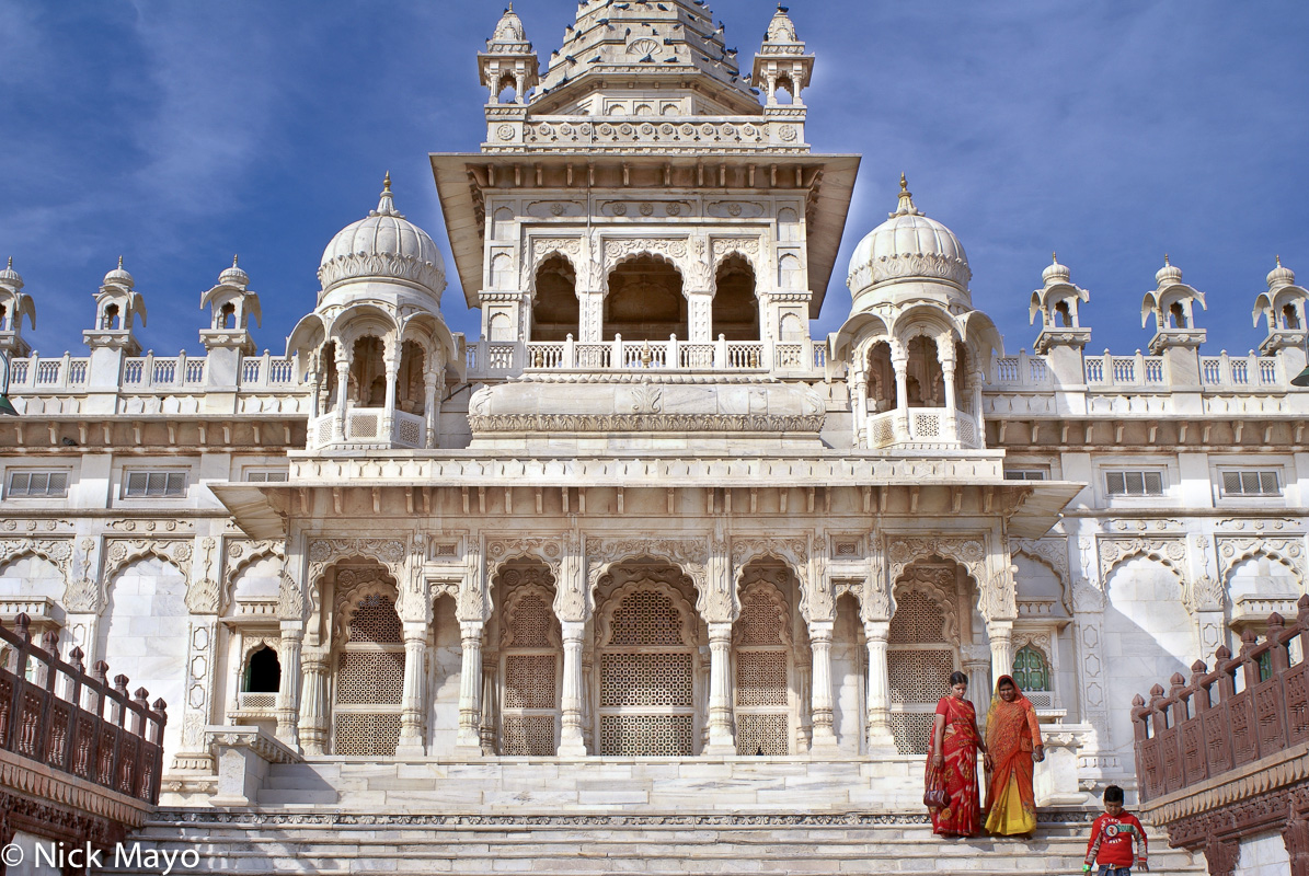 A marble palace at Jodhpur with intricate latticework doorways.