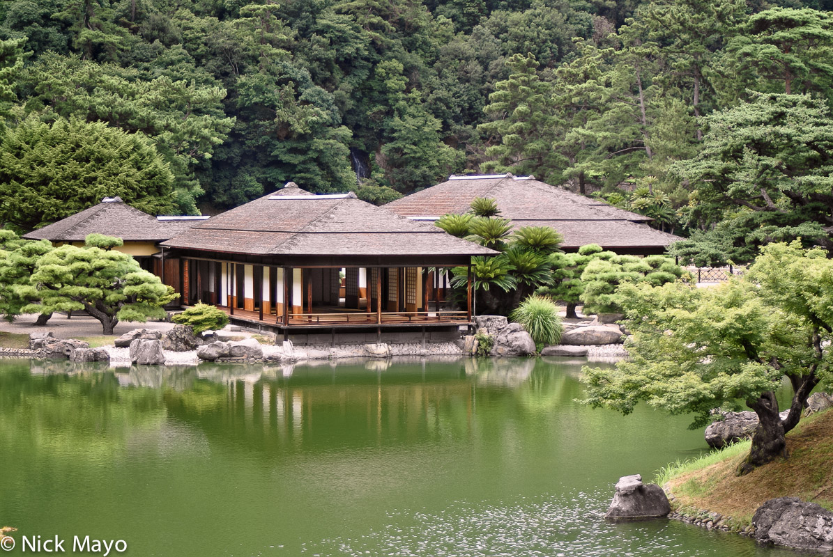 A pavillion in the Ritsurin Koen stroll garden in Takamatsu.