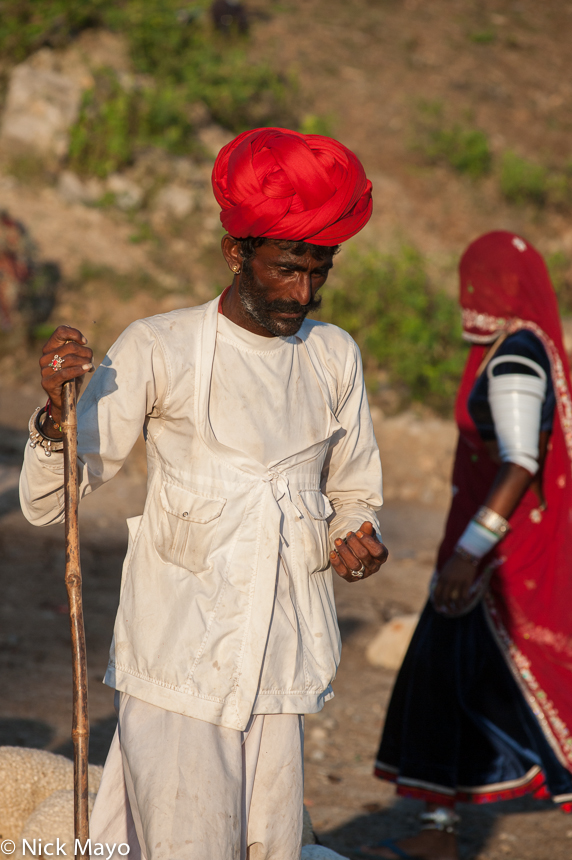 A Rabari shepherd at a campsite on the annual migration route near Ambaji.