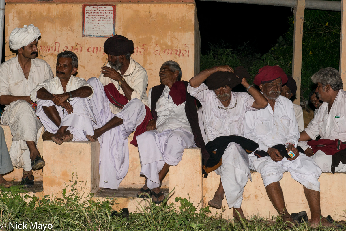 Rabari men resting during the Bhed Mata fair at Kotda in Kutch.