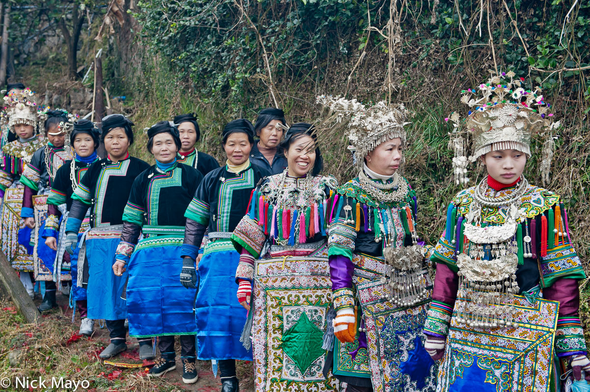 Dong women in a wedding column at Yudong.